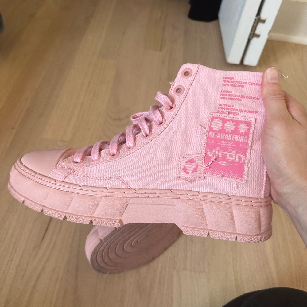 Virón Pink platform shoes